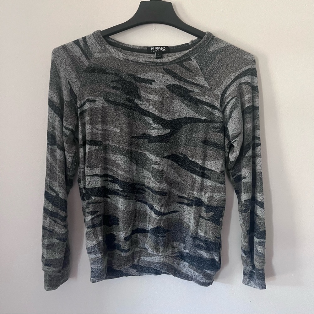 Camo Buffalo Long Sleeve Shirts - Size S